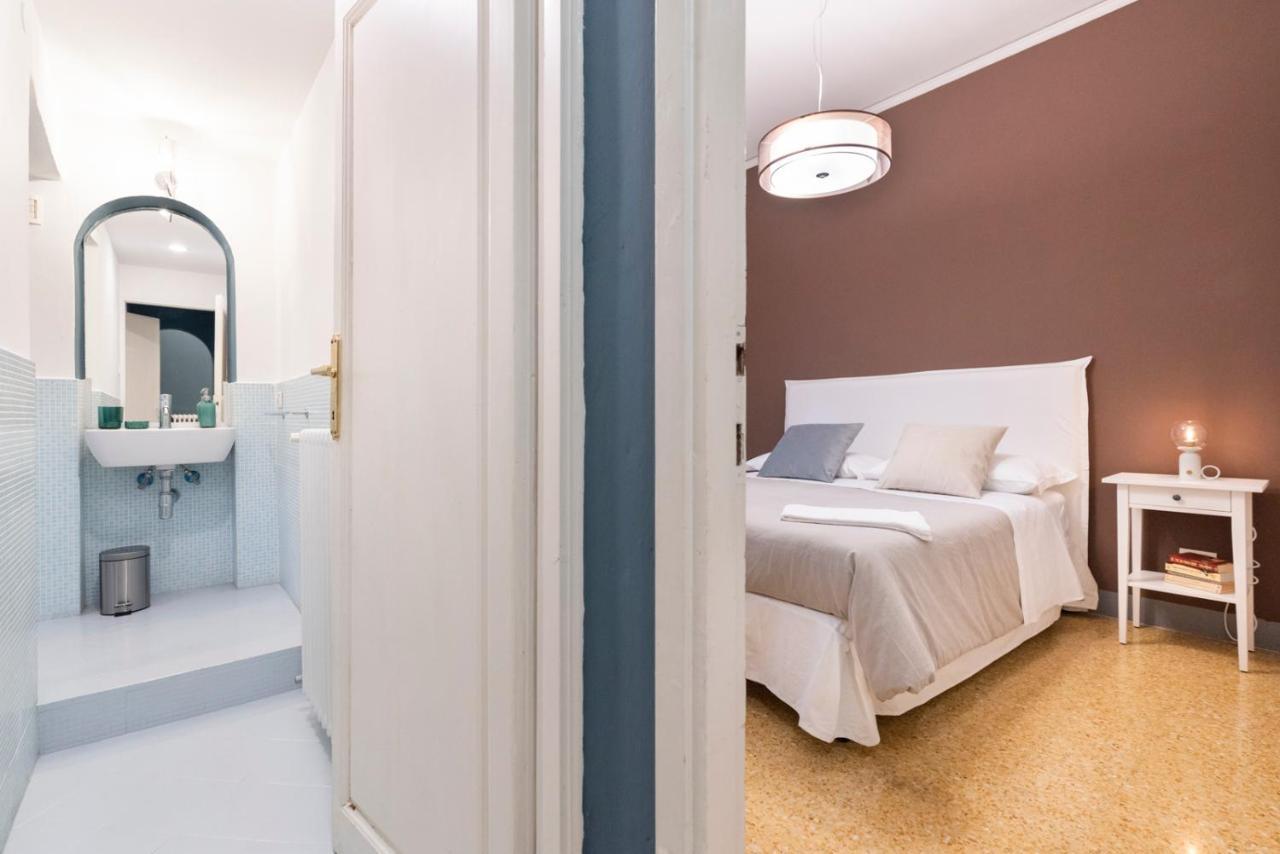 Ferienwohnung Dimora D'Azeglio With Private Patio Florenz Exterior foto